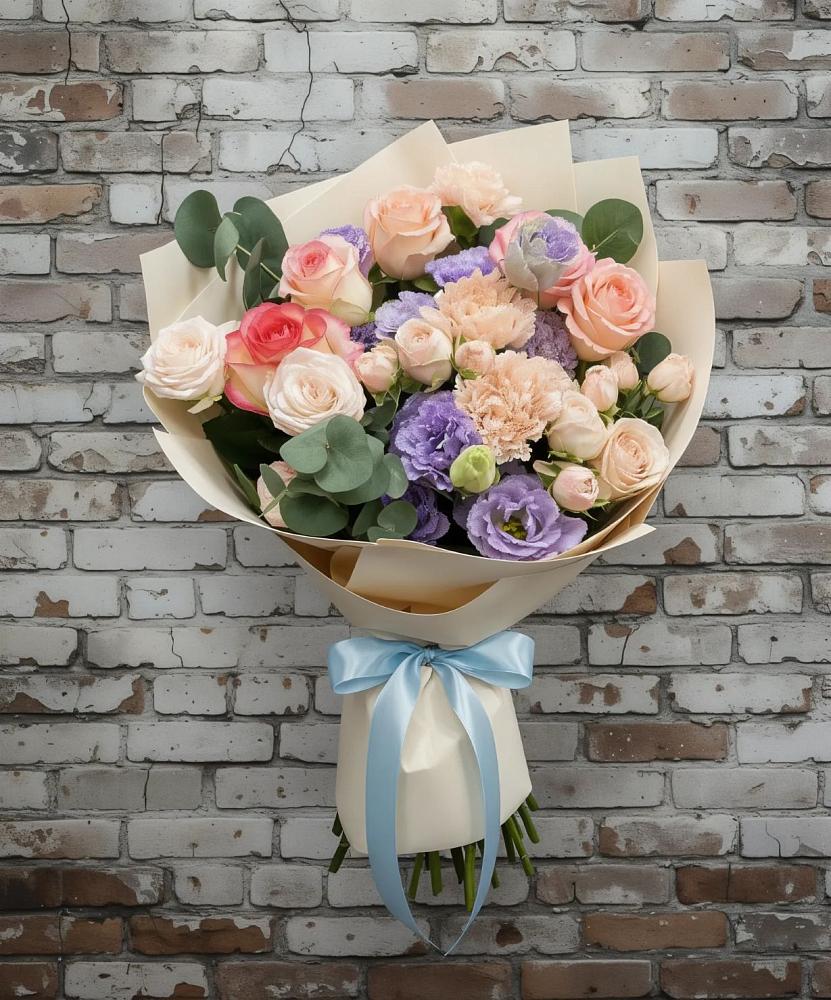 Букет цветов из: Розы, Лизиантусы и Гвоздики в Супонево