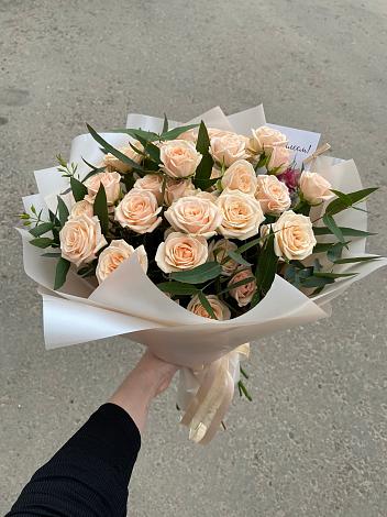 Букет Кремовые розы Латте в Супонево
