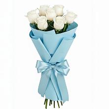 Букет 7 белых роз Проуд в Супонево