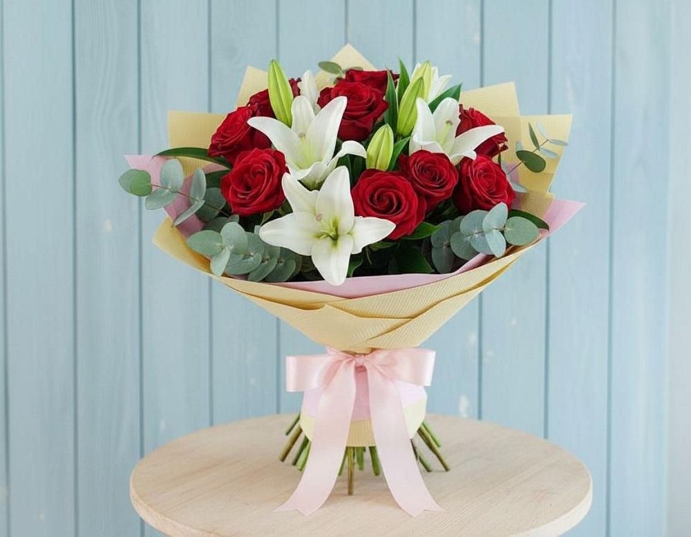 Букет цветов из: Лилии и Розы в Супонево